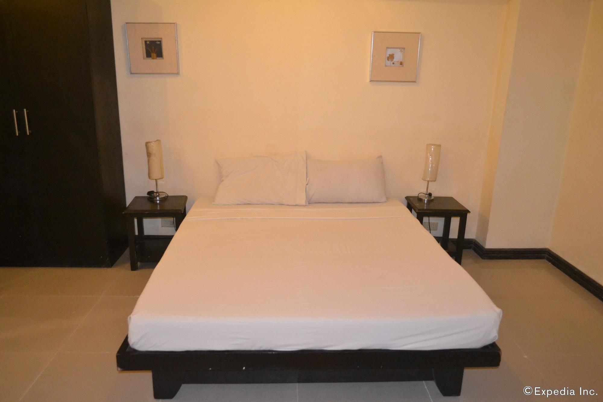 Lancaster Hotel Cebu Lapu-Lapu City Buitenkant foto