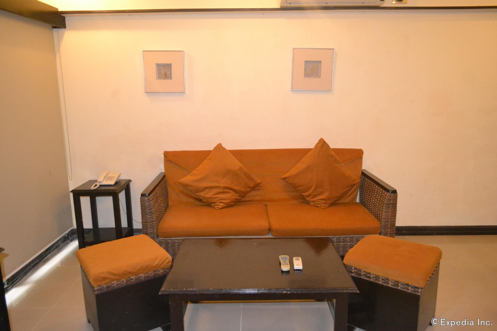 Lancaster Hotel Cebu Lapu-Lapu City Buitenkant foto