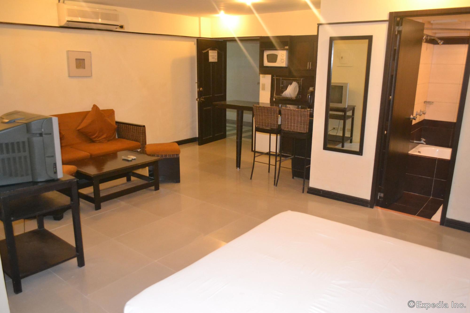 Lancaster Hotel Cebu Lapu-Lapu City Buitenkant foto