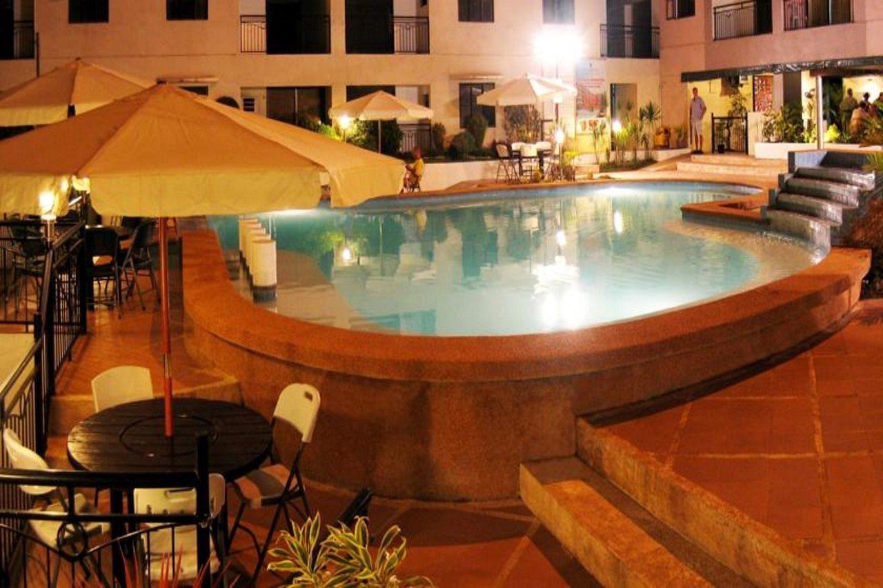 Lancaster Hotel Cebu Lapu-Lapu City Buitenkant foto