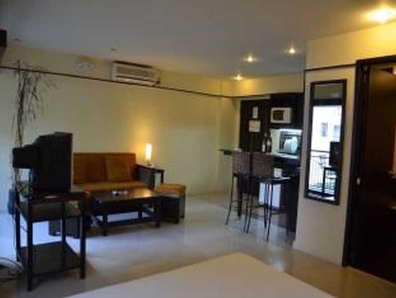Lancaster Hotel Cebu Lapu-Lapu City Buitenkant foto