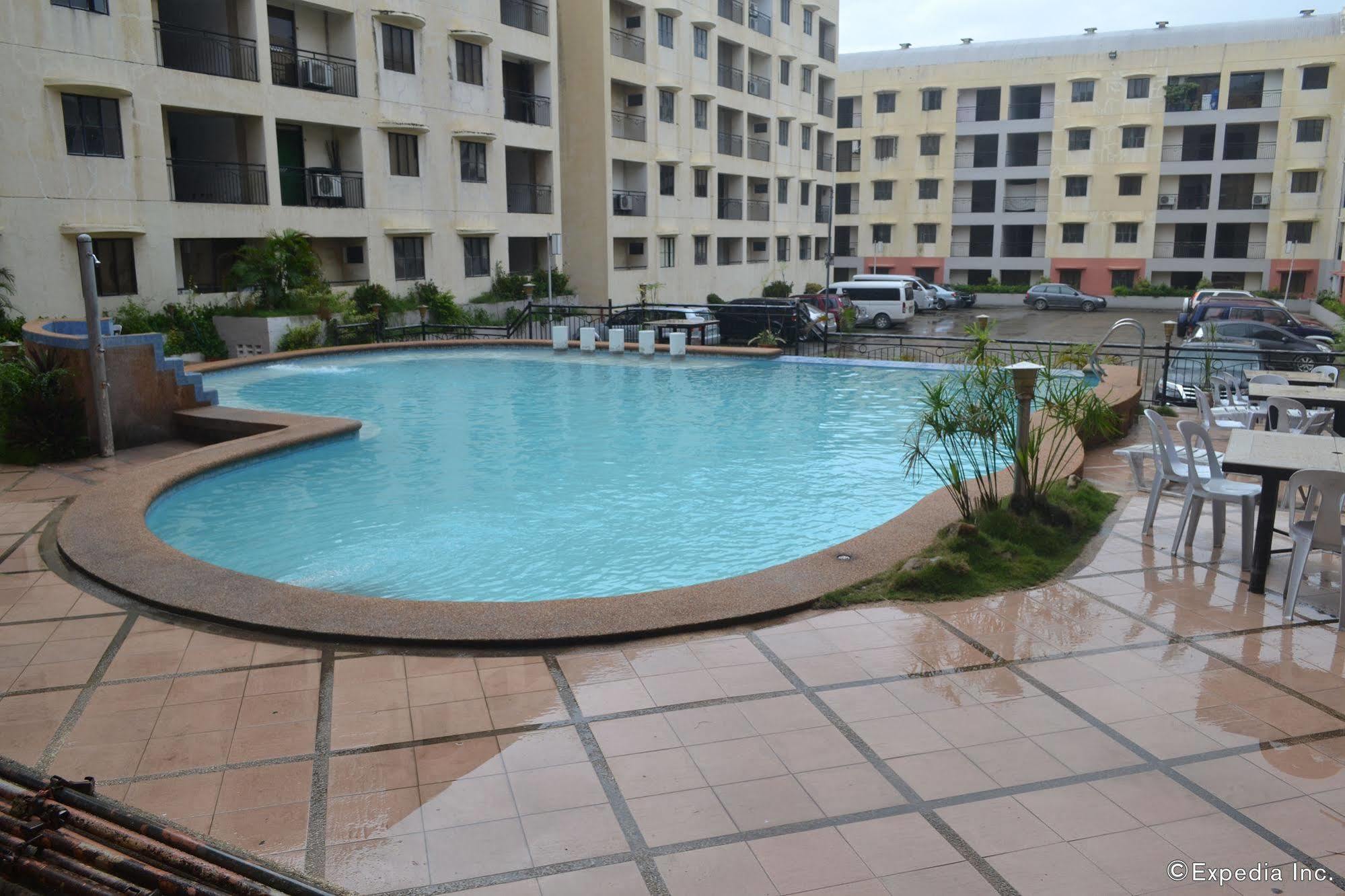 Lancaster Hotel Cebu Lapu-Lapu City Buitenkant foto
